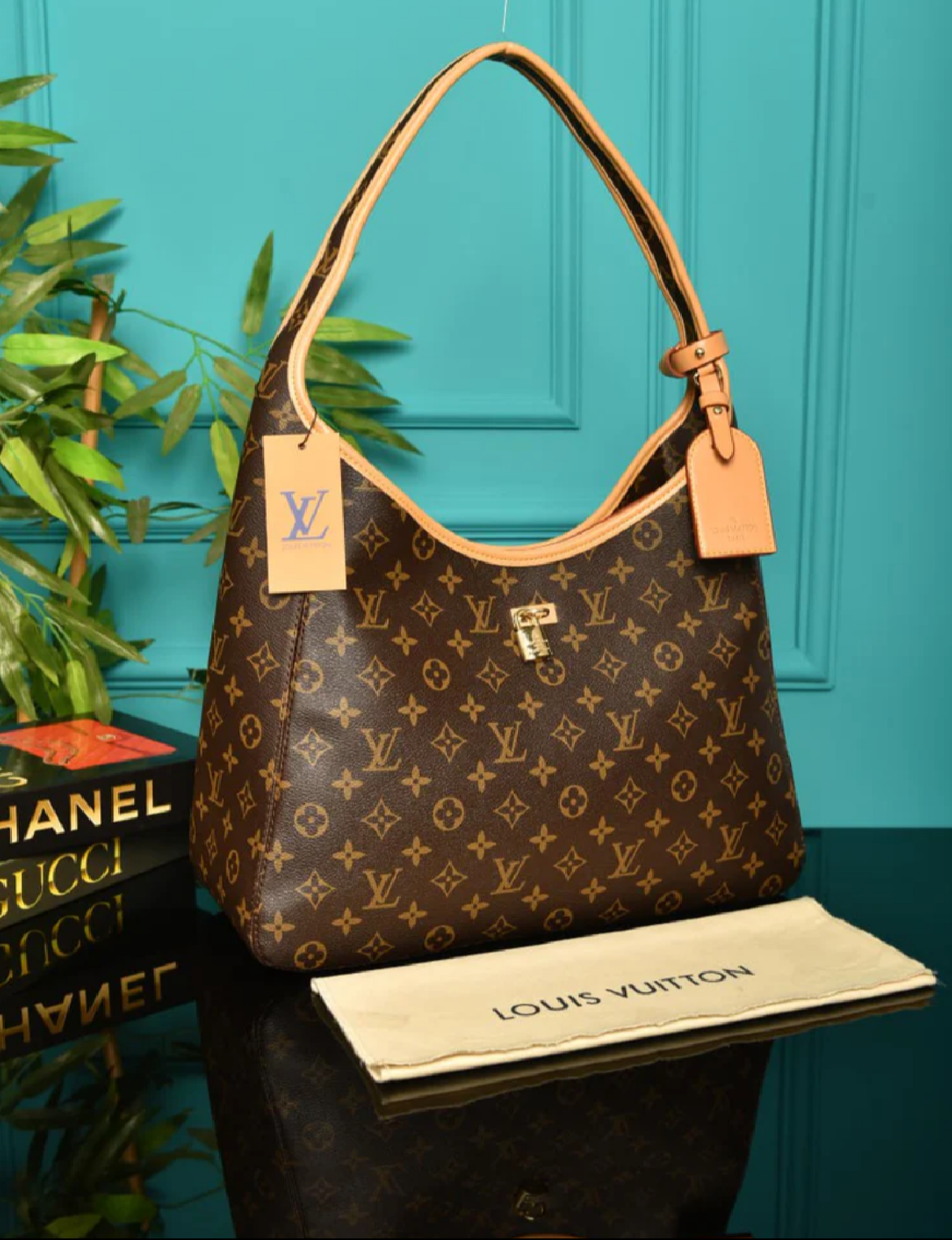 Louis Vuitton #171