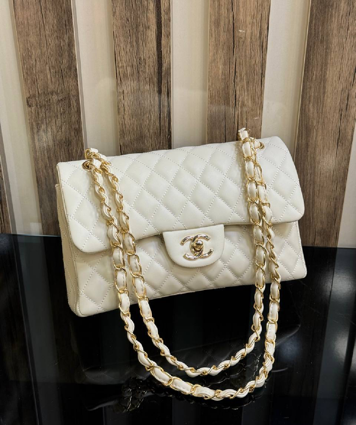 Chanel coco white