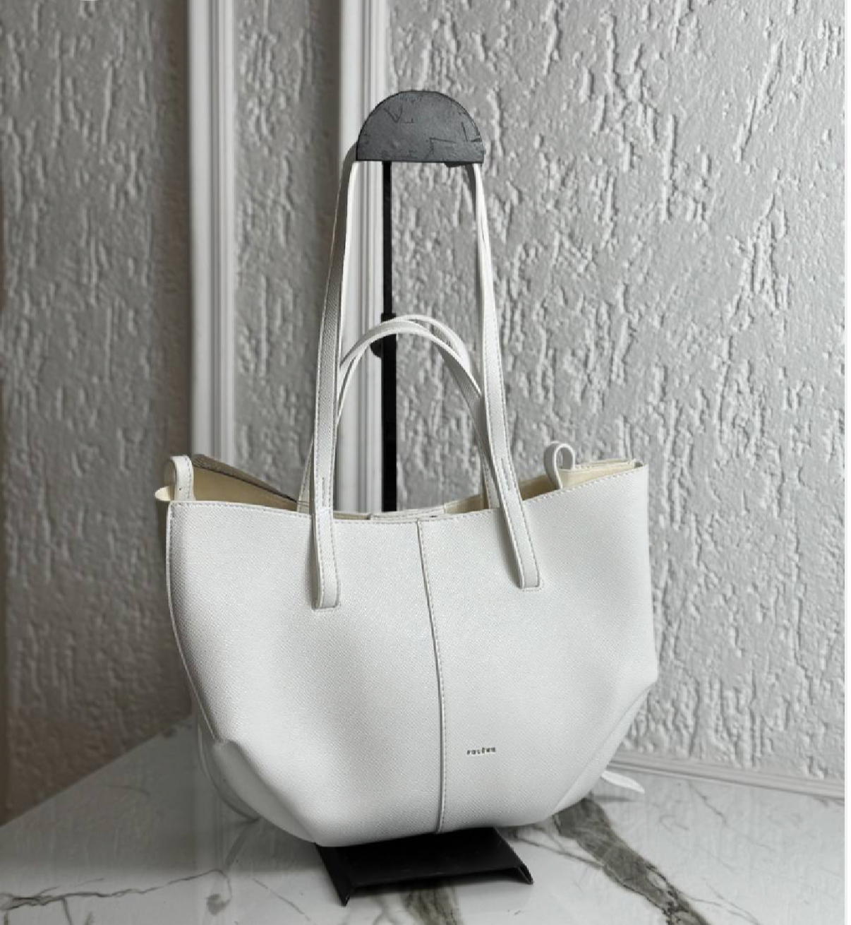 Polene white