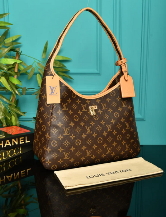 Louis Vuitton #171