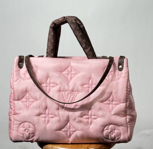 Louis Vuitton puffy #82
