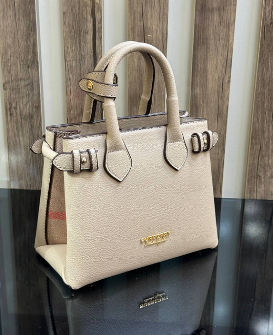 Burberry new #678