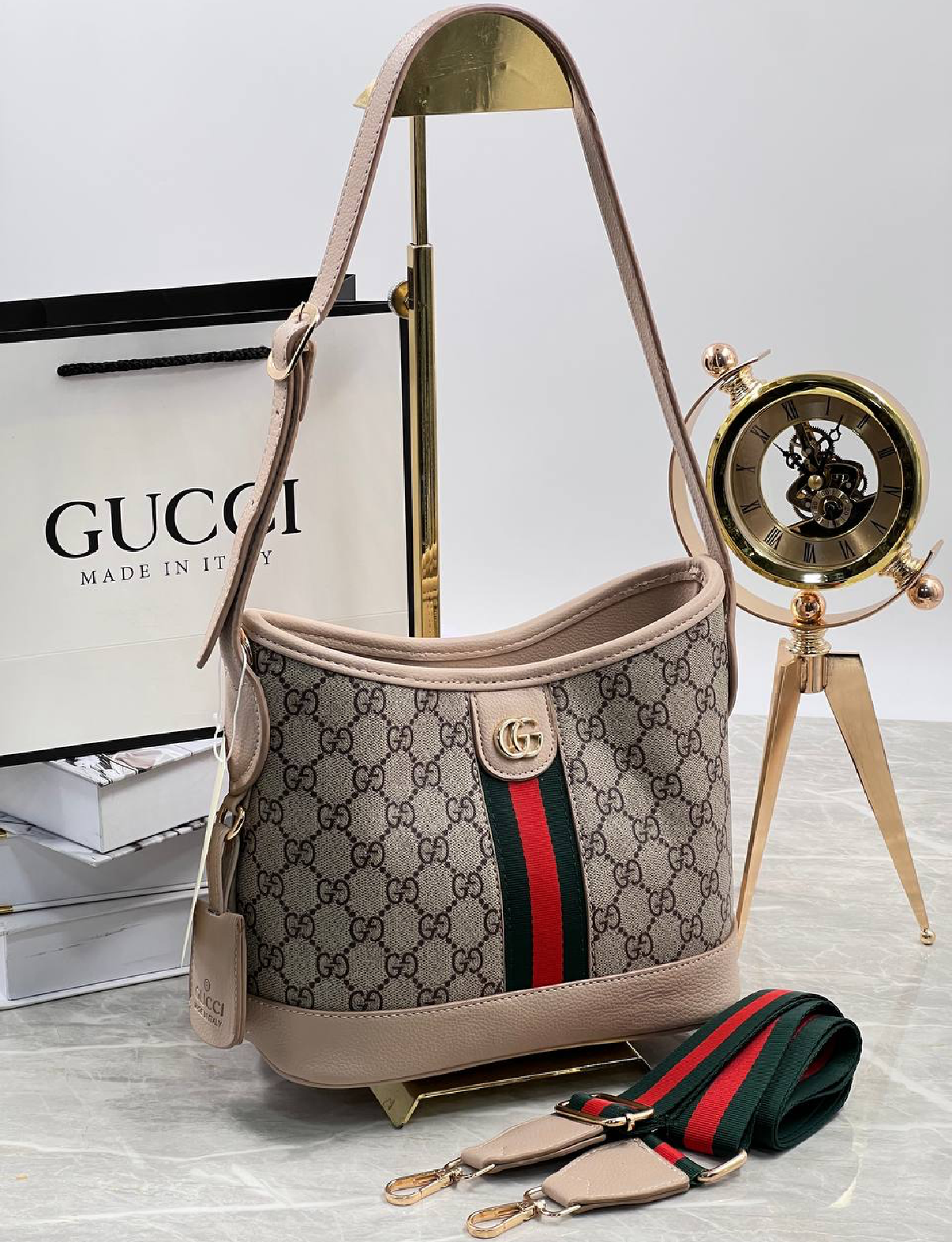 Gucci new #1818