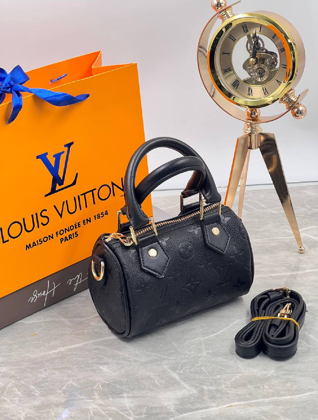 Louis Vuitton nano speedy
